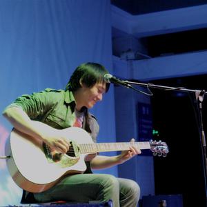 日本女人慢摇诱惑
